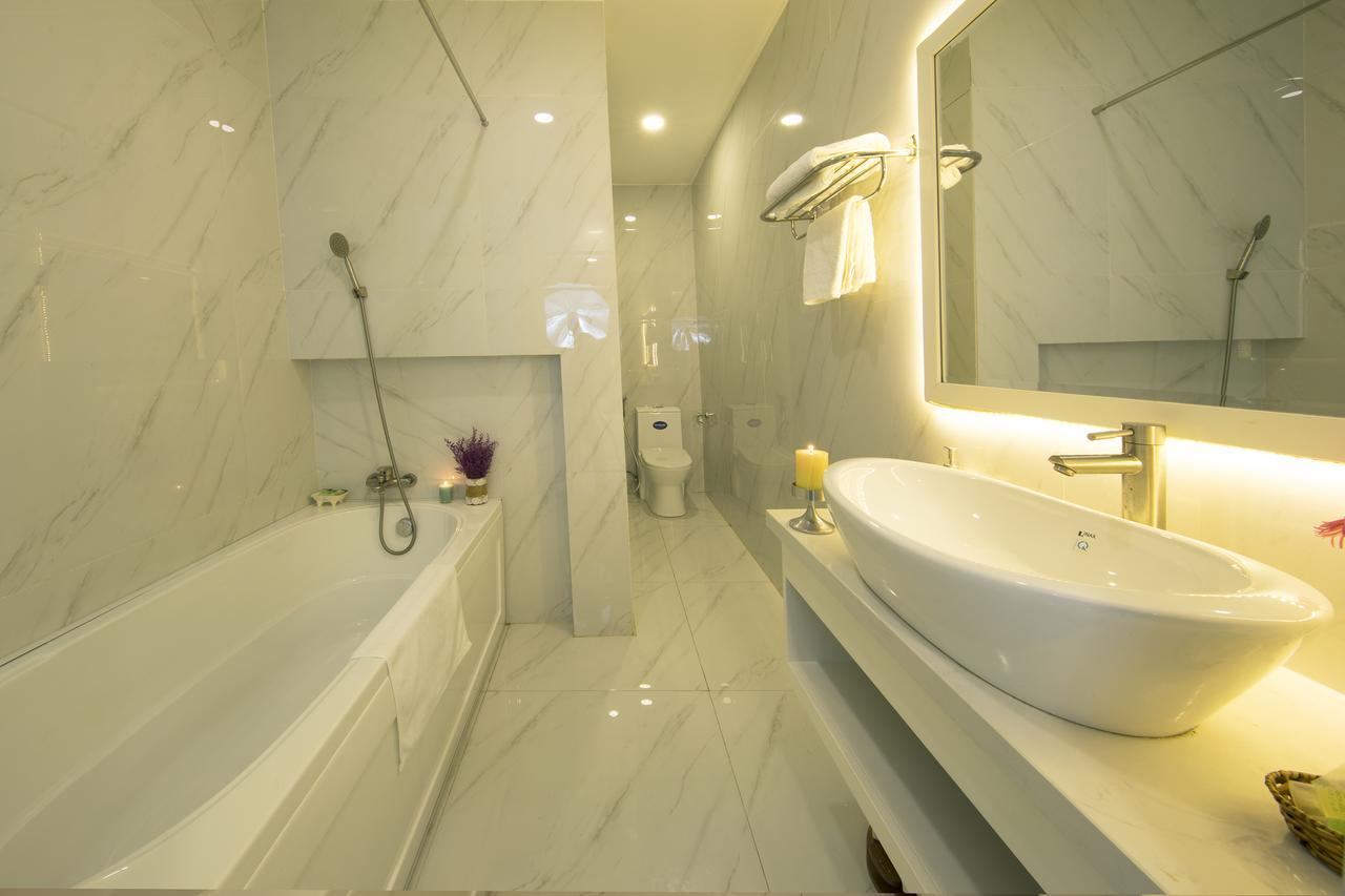 Peace Hotel & Apartment Хошимин Екстериор снимка